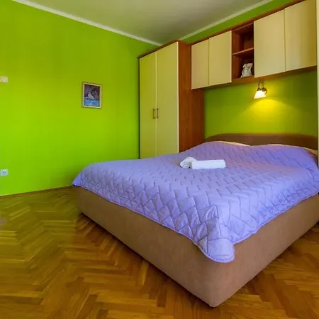 Fuer 4 Personen Ca 67 Qm In Crikvenica, Kvarner Bucht Und Umgebung Apartment *