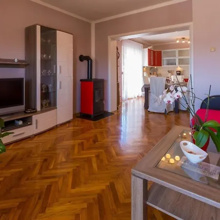 Fuer 4 Personen Ca 67 Qm In Crikvenica, Kvarner Bucht Und Umgebung Apartment Crikvenica